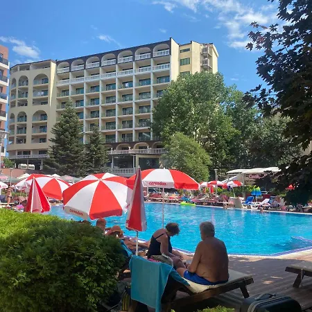 Апартаменты Admiral Plaza C 19 Private Cozy Sunny Солнечный берег